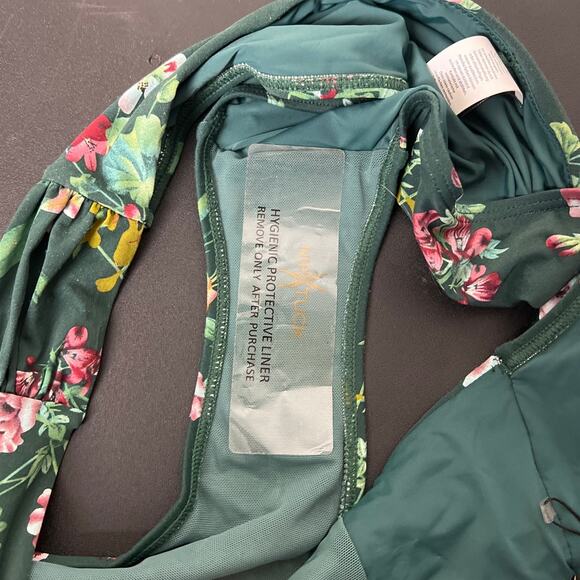NWT Nip Tuck Swim Floral Bottom Women Size 12 - Picture 2 of 8